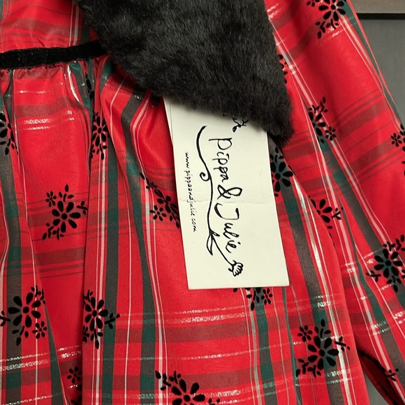 Pippa and Julie Red Plaid Long Sleeve Dress with Faux Fur Vest size 6 - Picture 2 of 3